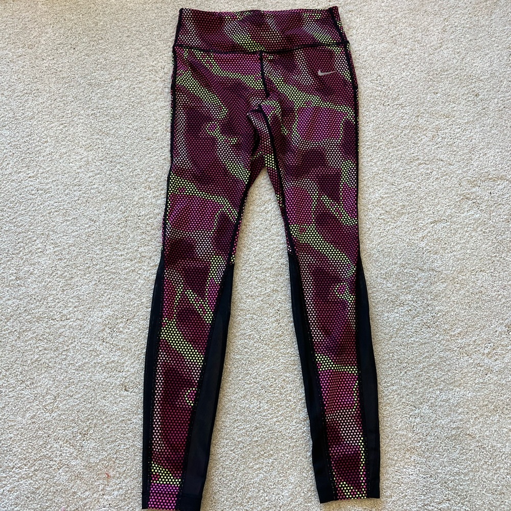 NIKE LEGGINGS
